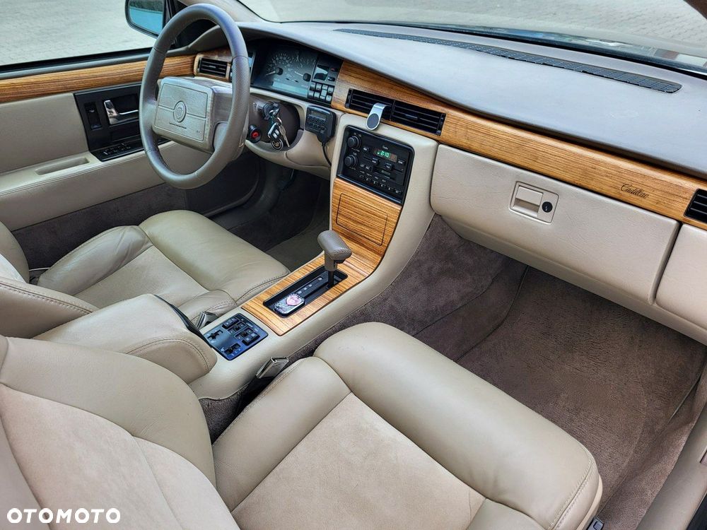 Cadillac Seville - 20