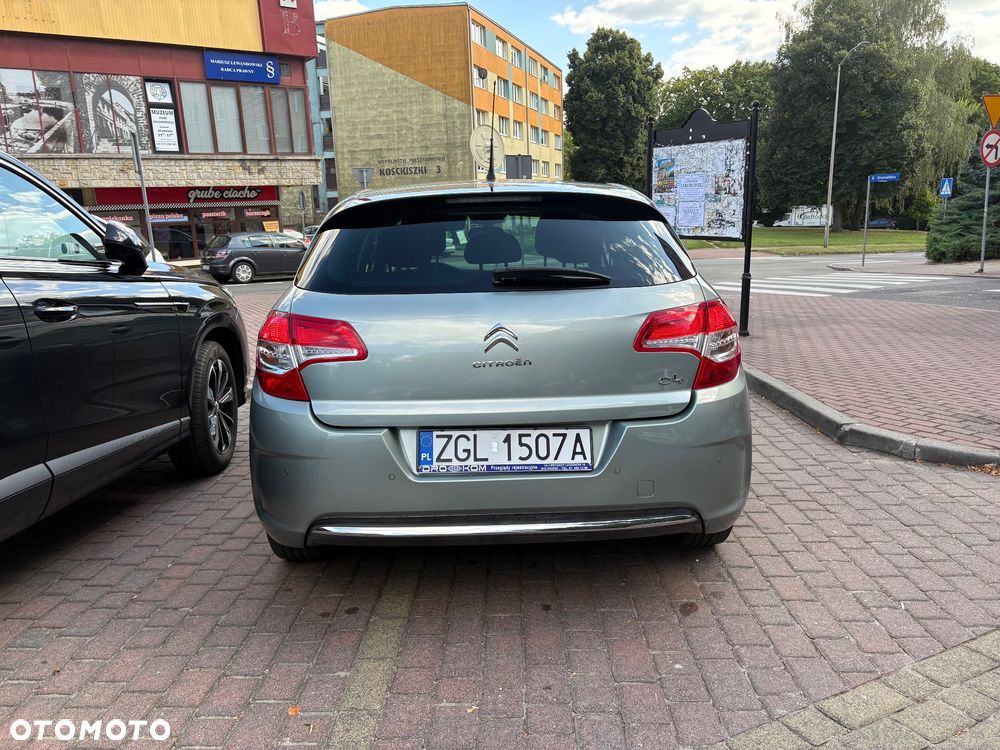 Citroën C4 VTi 120 Exclusive - 5