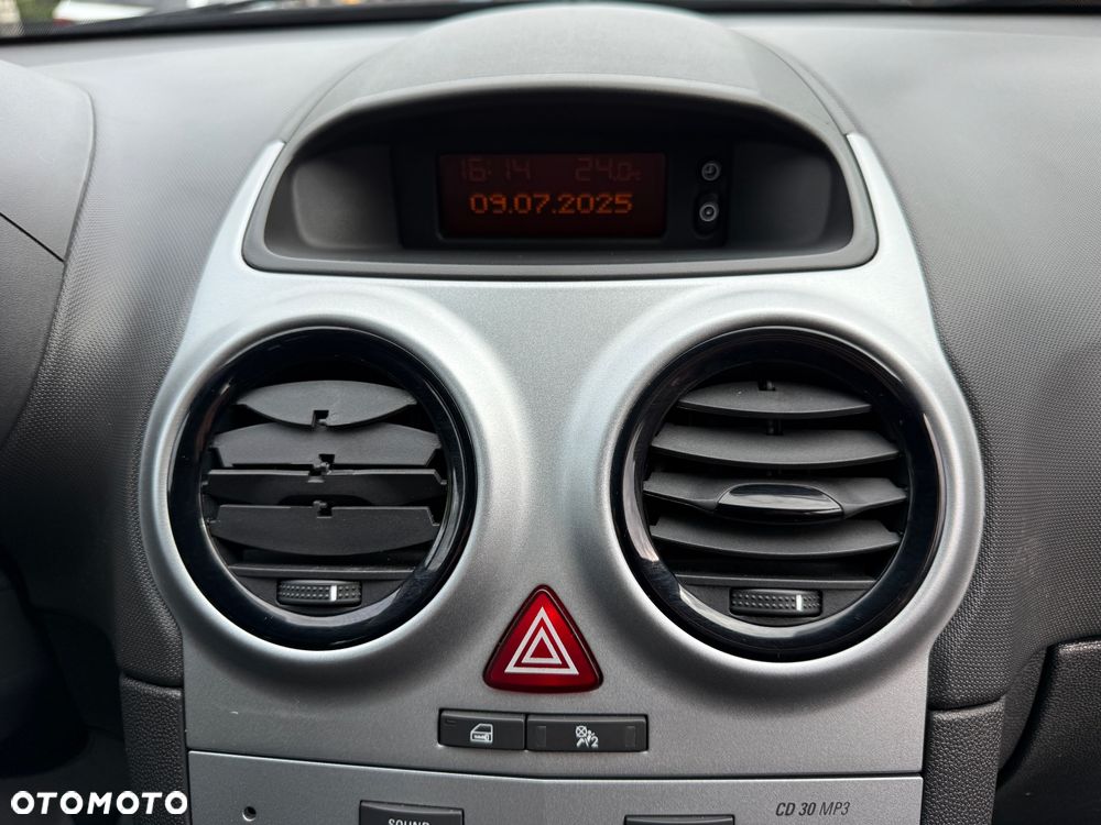 Opel Corsa 1.2 16V Color Edition - 16