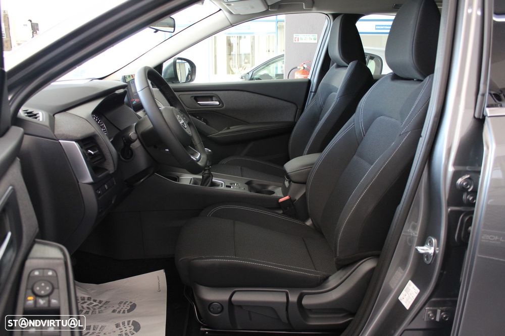 Nissan Qashqai 1.3 DIG-T Acenta - 10