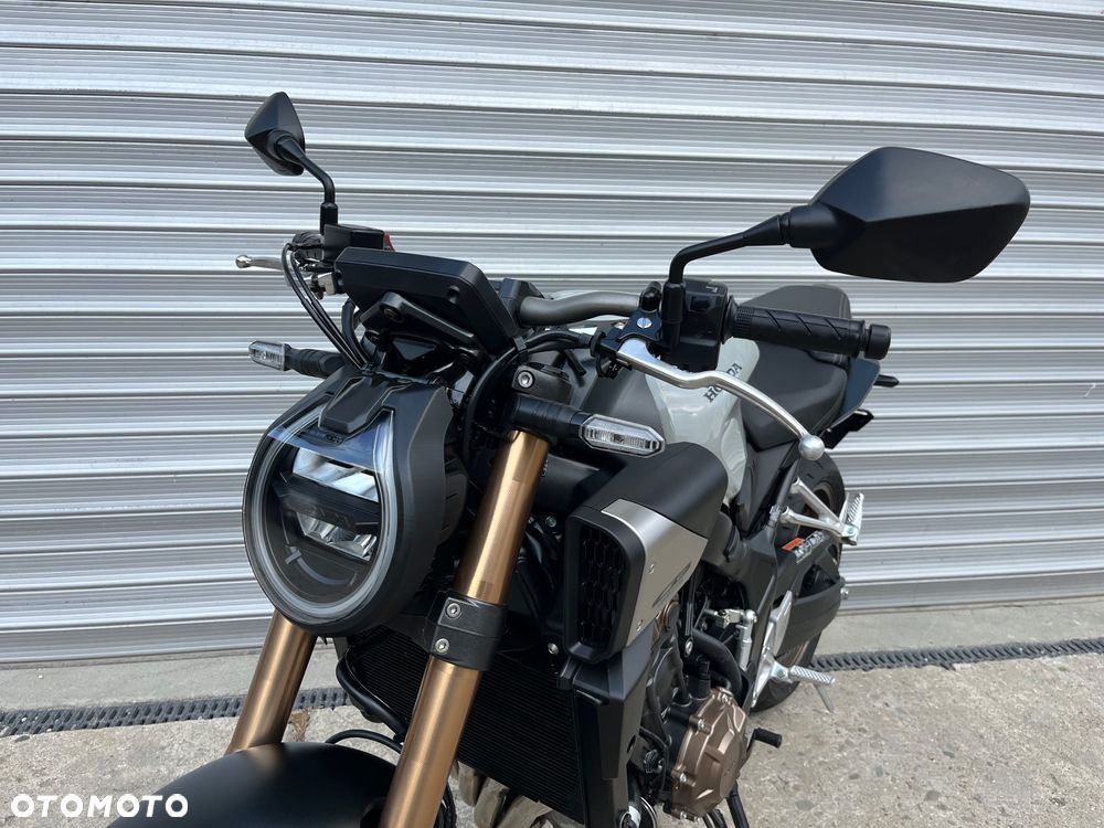 Honda CB - 26