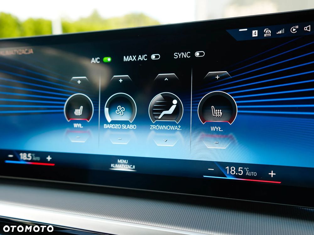 BMW Seria 3 320d xDrive mHEV - 20