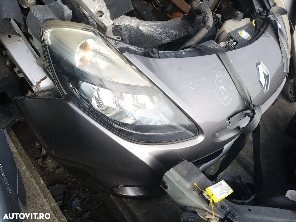 Vand Fata Completa pentru Renault Clio 3 din 2012 , 1.2 Benzina , 1.5 DCI - 2