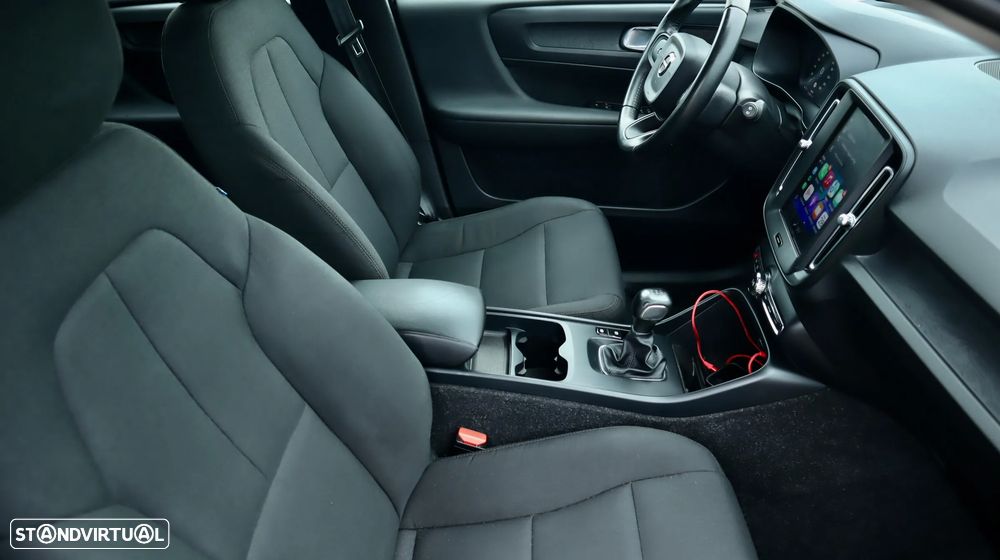 Volvo XC 40 2.0 D3 - 32