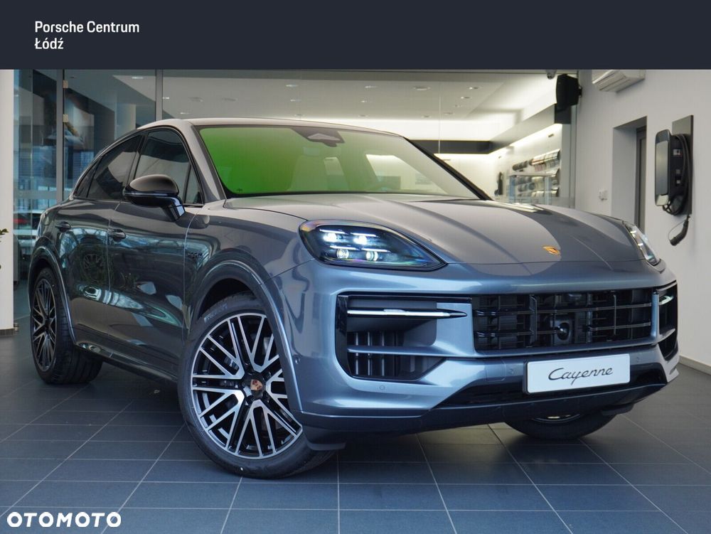 Porsche Cayenne E-Hybrid PHEV Black Edition - 2