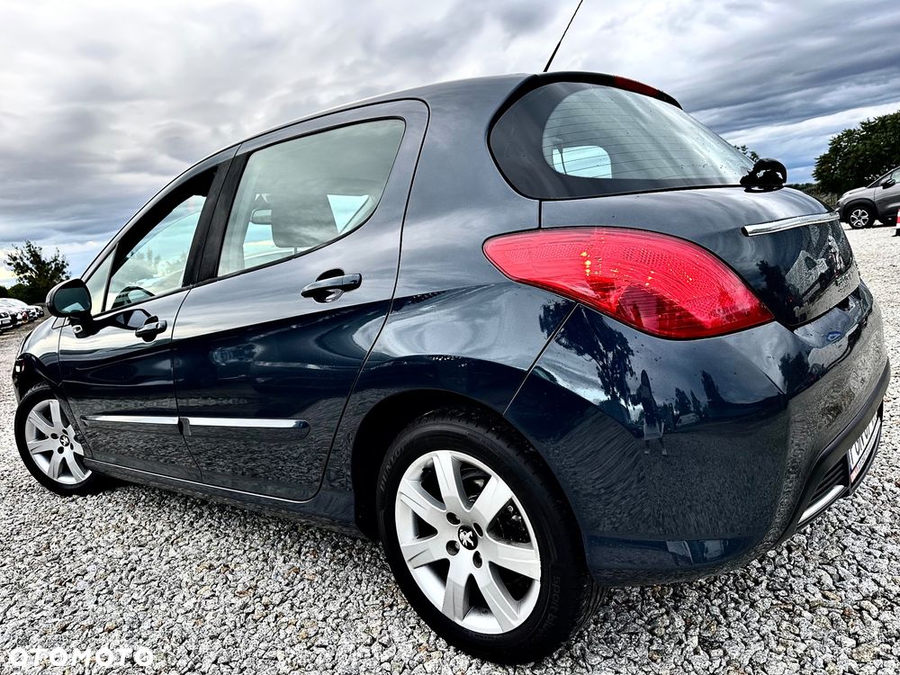 Peugeot 308 1.6 HDi Premium - 29
