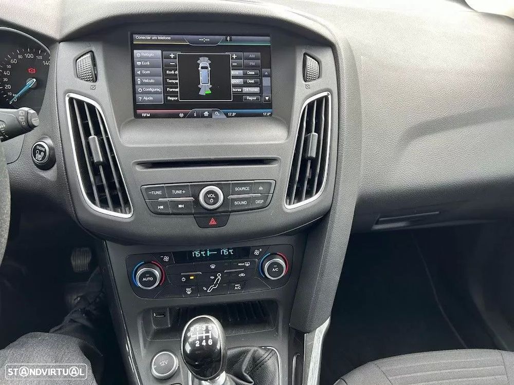 Ford Focus SW 1.5 TDCi Titanium - 9