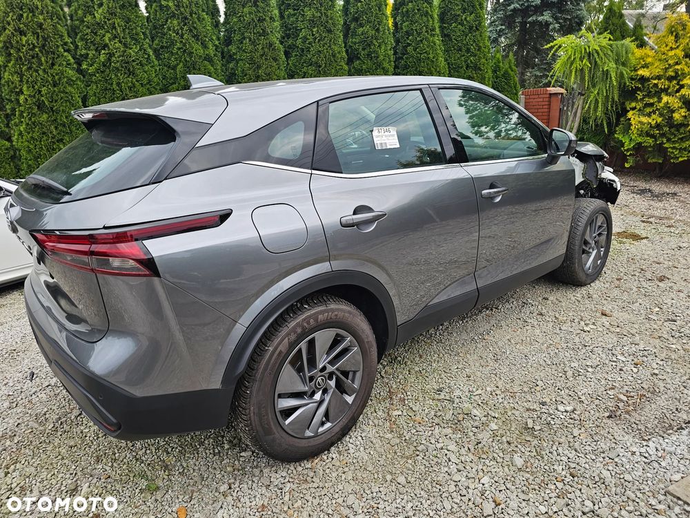Nissan Qashqai 1.3 DIG-T AKARI - 16