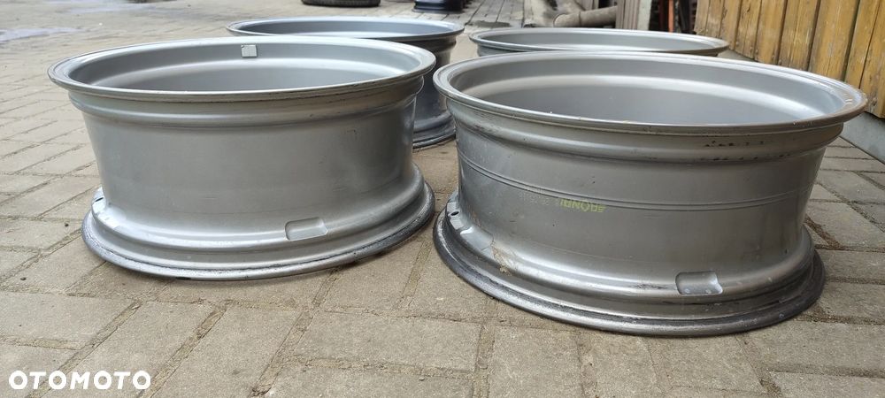 FELGI ALUMNIOWE 2134012000 5x112 AMG 8Jx19 CALI ET43 STOPNIOWANE 2134013800 8Jx19 CALI ET20 MERCEDES W213 I INNE - 25