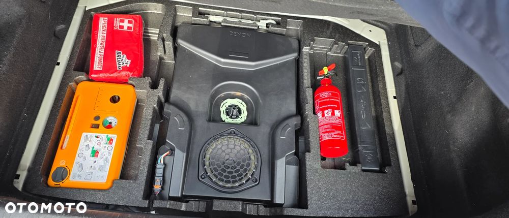 Peugeot 308 1.2 PureTech Style S&S - 19