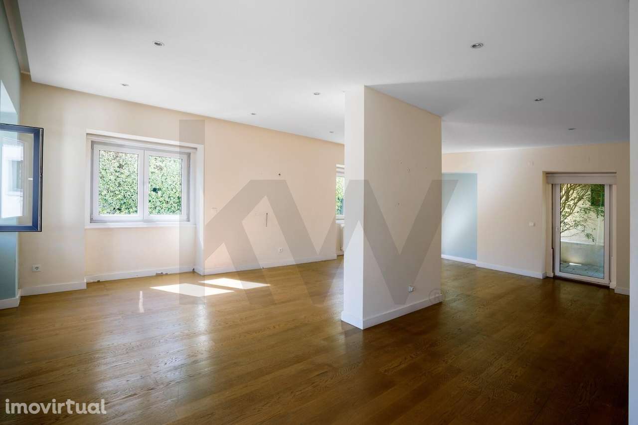 Apartamento T2 para Venda em S.João do Estoril - Grande imagem: 3/21