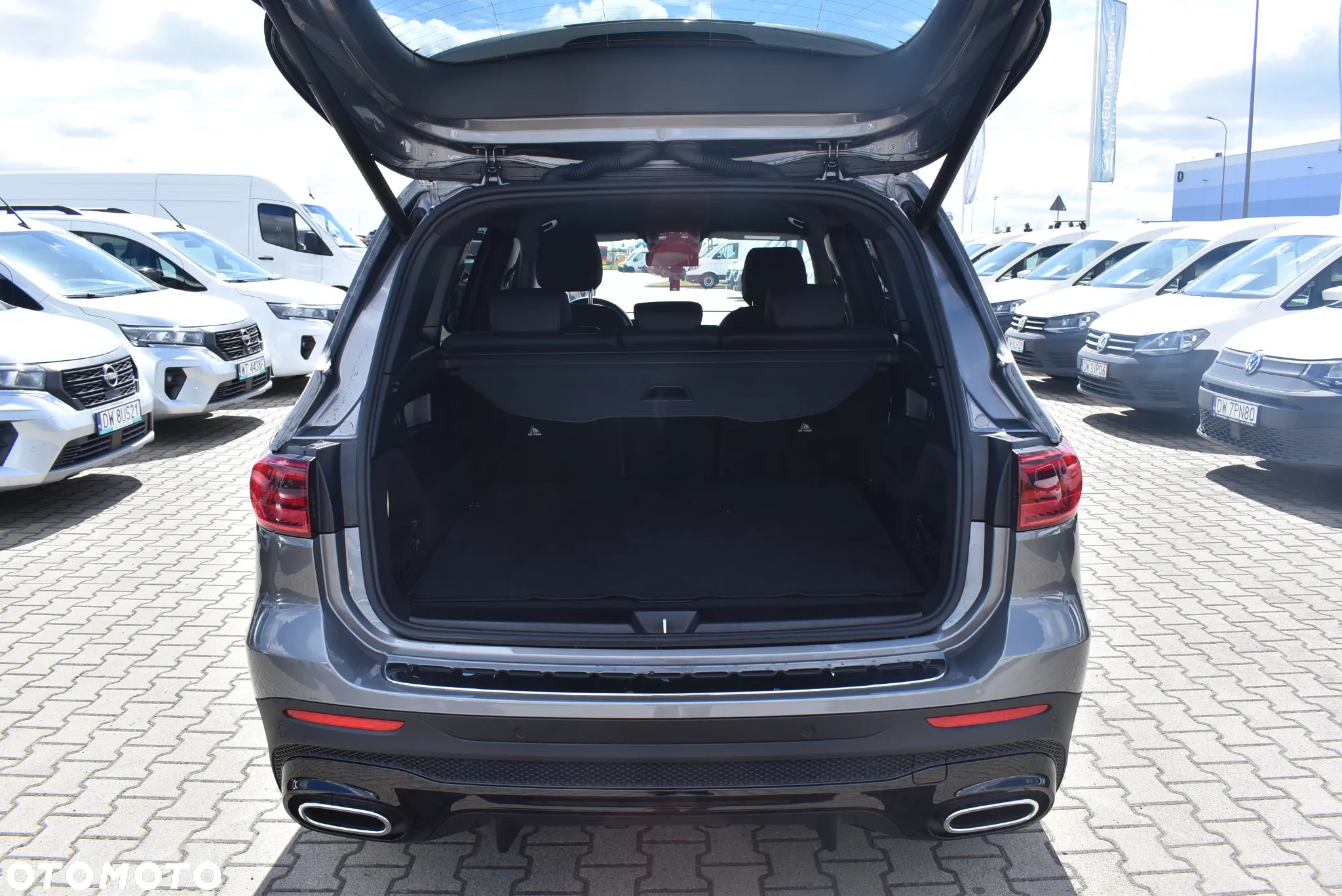 Mercedes-Benz GLB 200 d 4-Matic 8G-DCT - 14