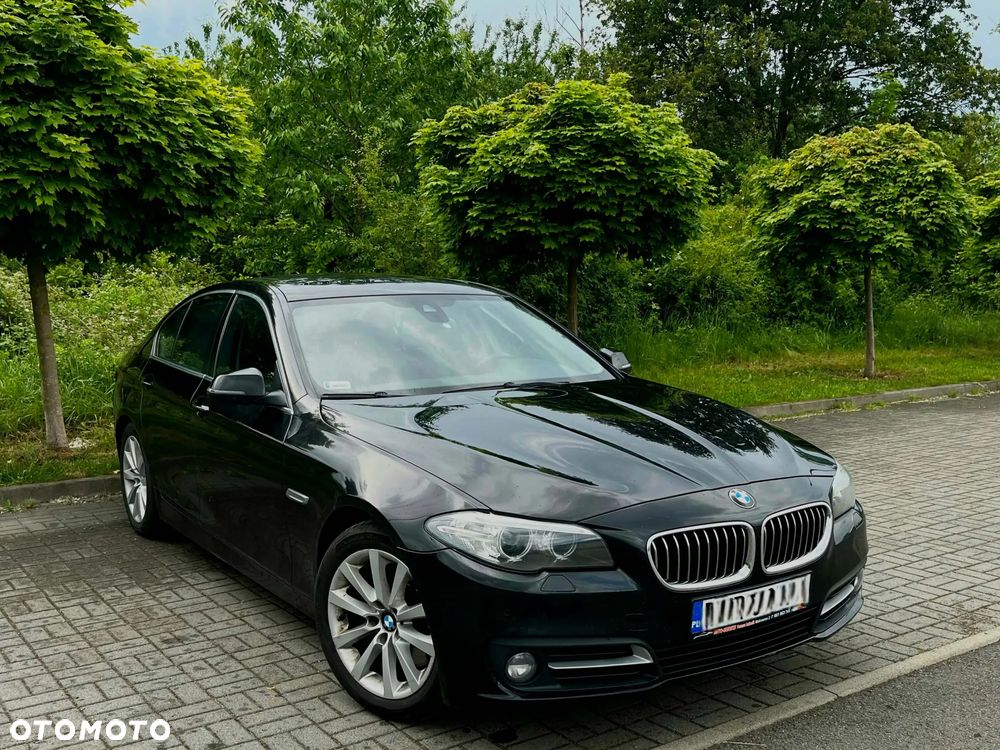 BMW Seria 5 525d Luxury Line - 1