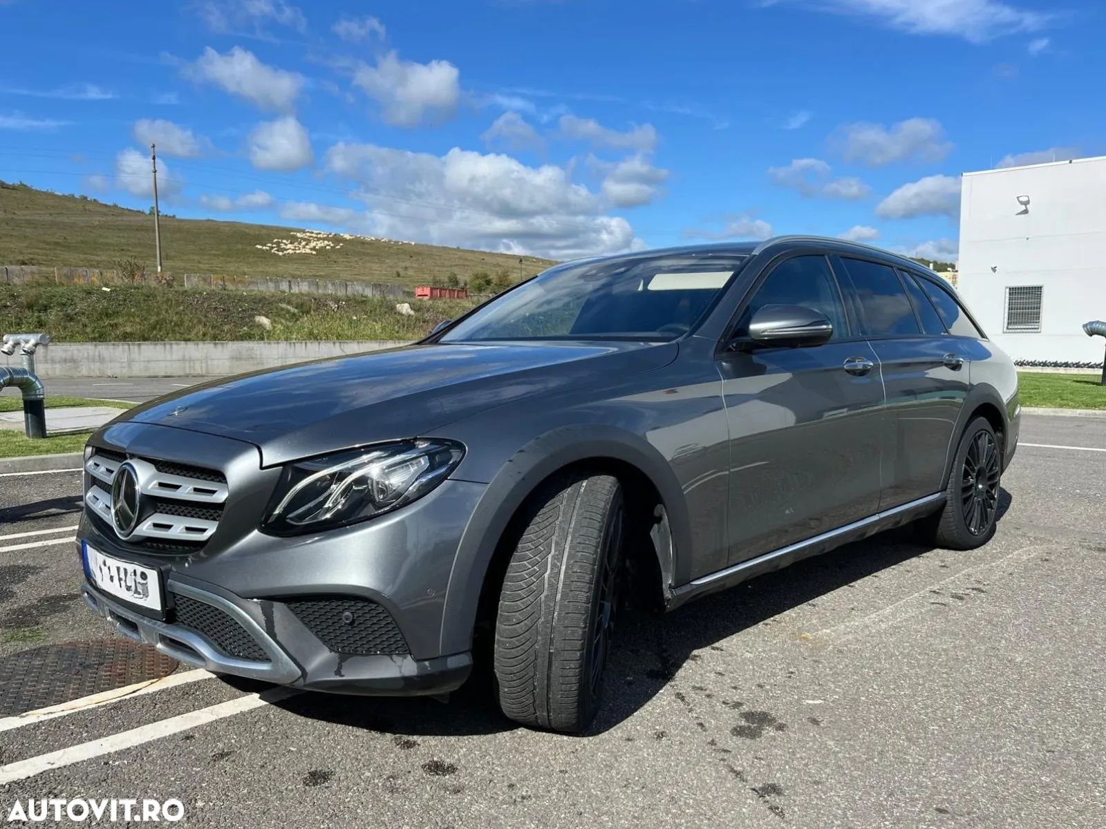 Mercedes-Benz E 220 d All-Terrain 4MATIC Aut. - 1