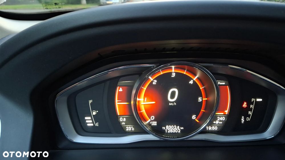 Volvo XC 60 D4 Drive-E Summum - 7