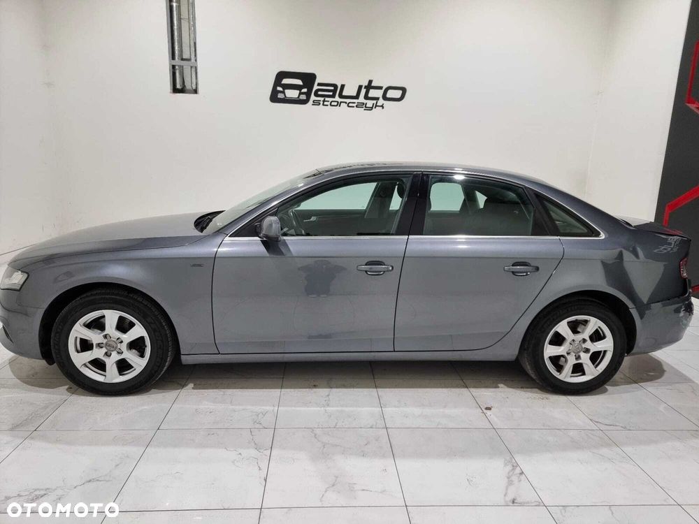 Audi A4 Limousine - 2