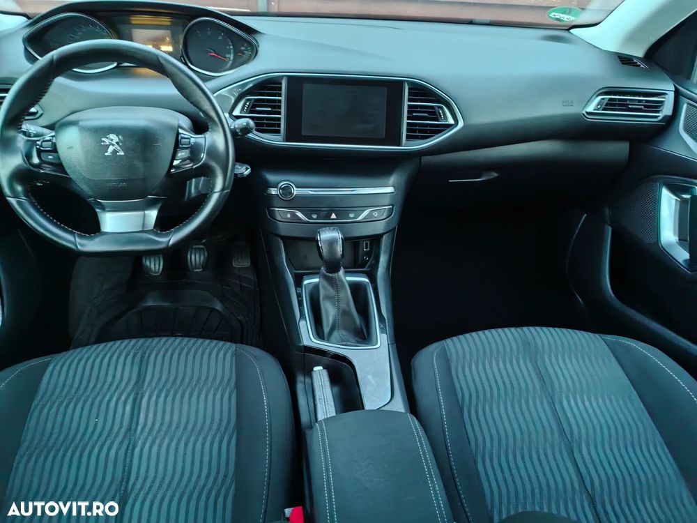 Peugeot 308 e-HDi FAP 110 Stop&Start Access - 6