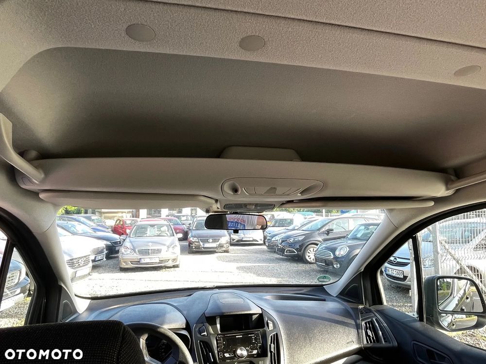 Ford Tourneo Connect - 26