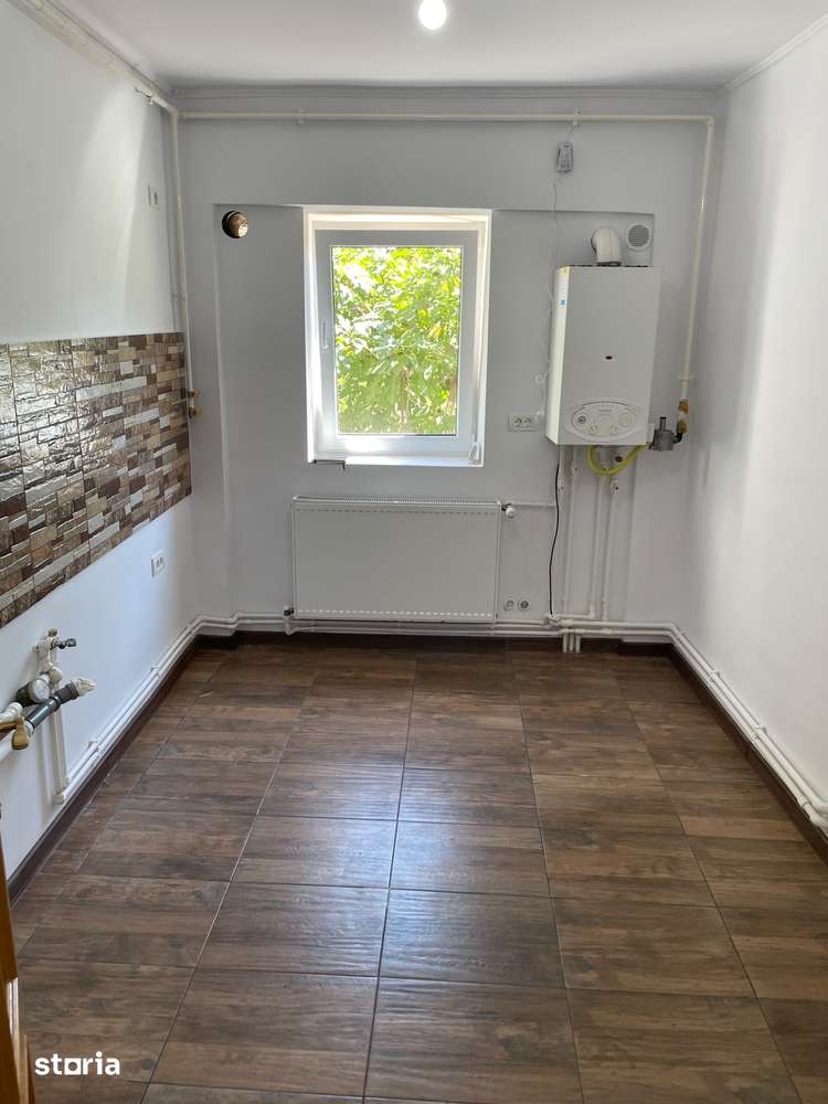 Apartament 2 camere, parter, zona I-uri — fotografia 3