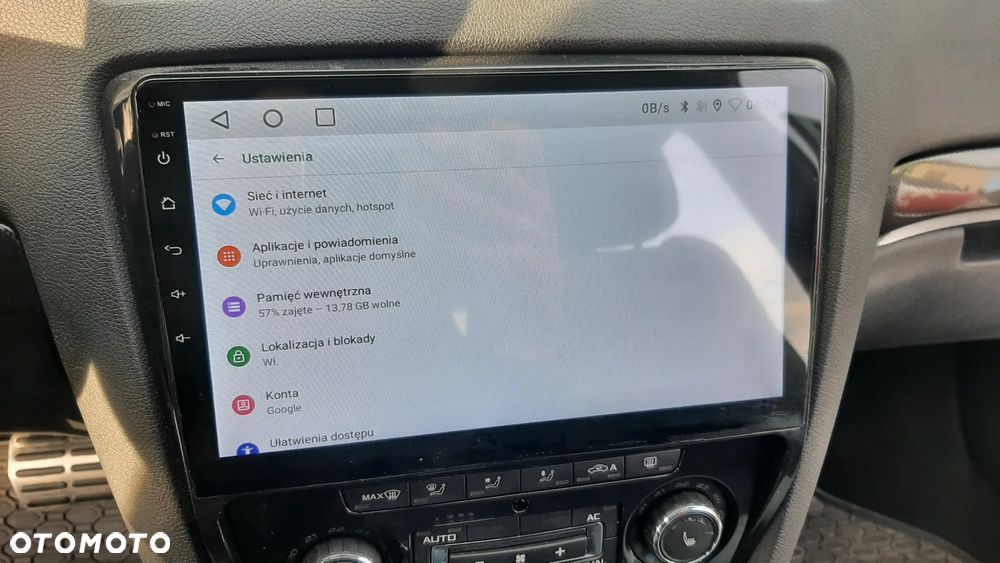 Skoda Octavia 2.0 TSI DSG RS - 15