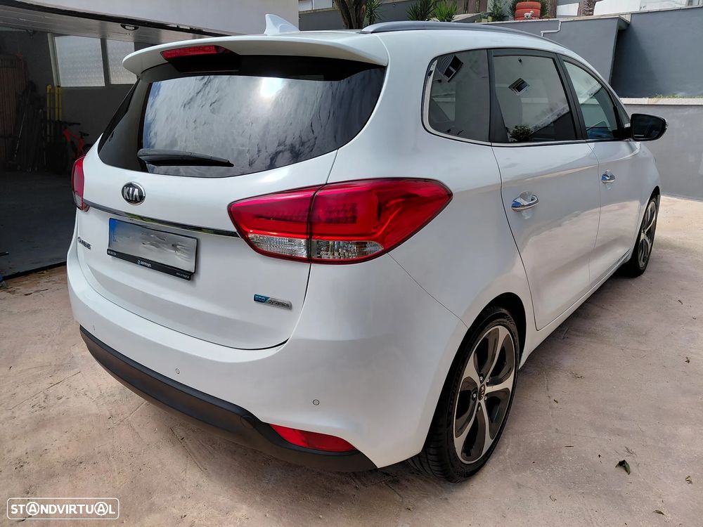 Kia Carens 1.7 CRDi ISG TX - 1