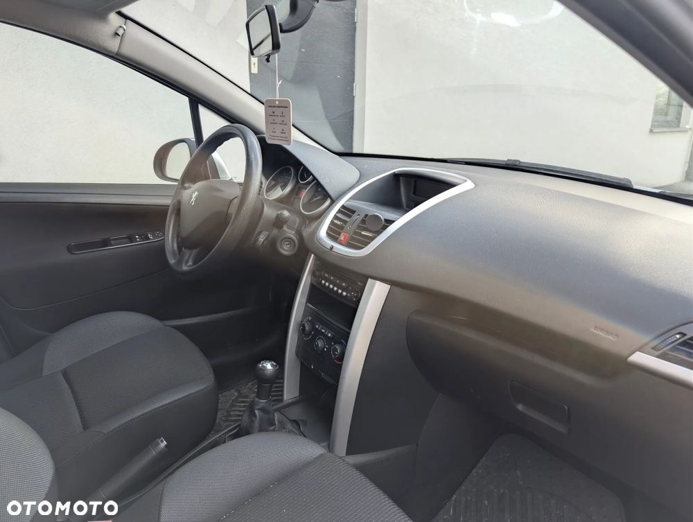Peugeot 207 1.4 HDi Trendy - 4