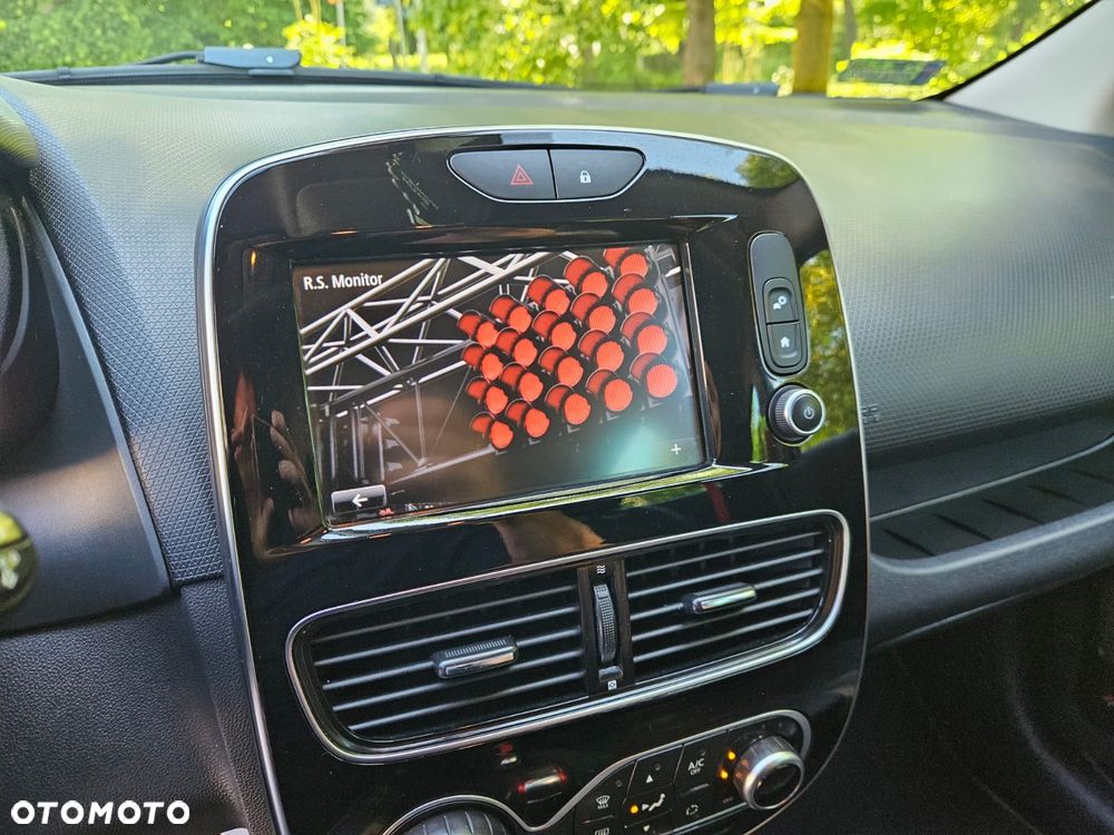 Renault Clio 1.6 R.S.Trophy 220 EDC - 21