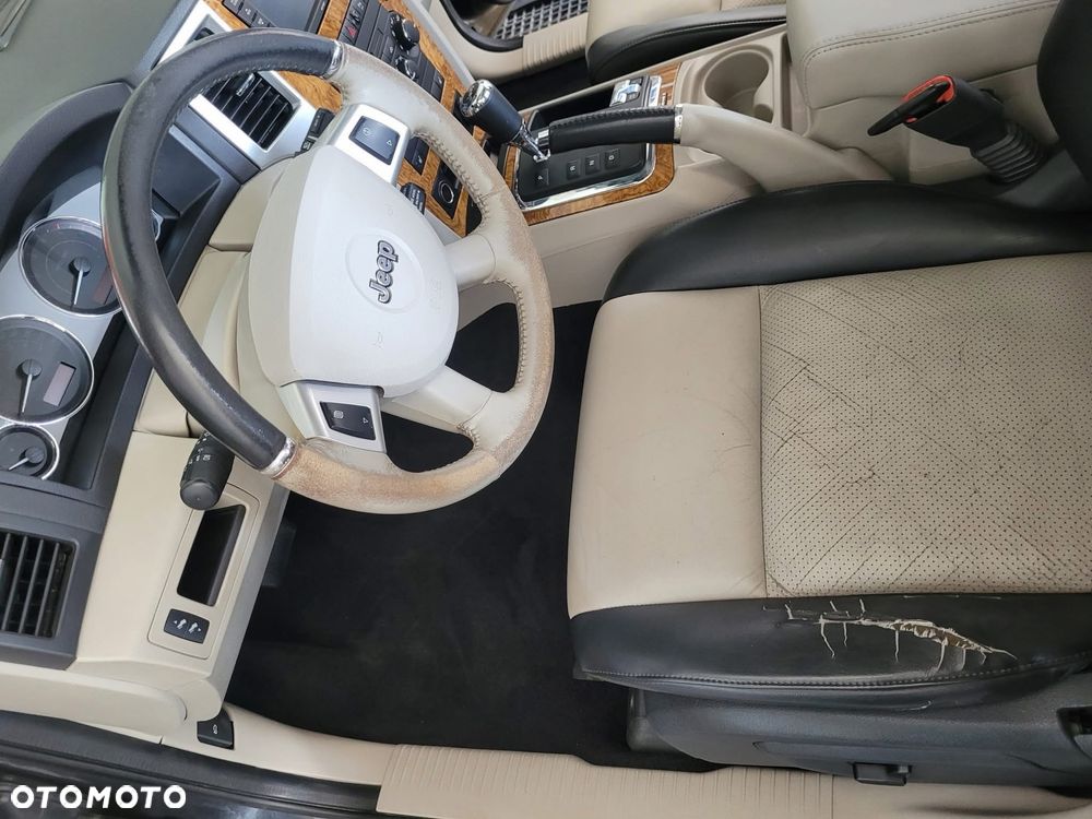 Jeep Grand Cherokee - 5