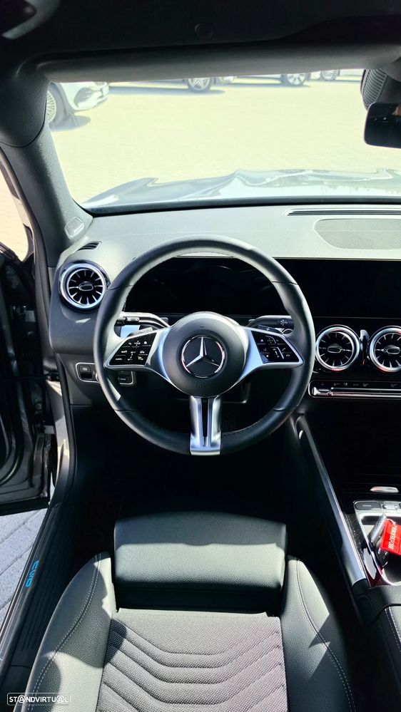 Mercedes-Benz EQB 250+ Progressive - 17