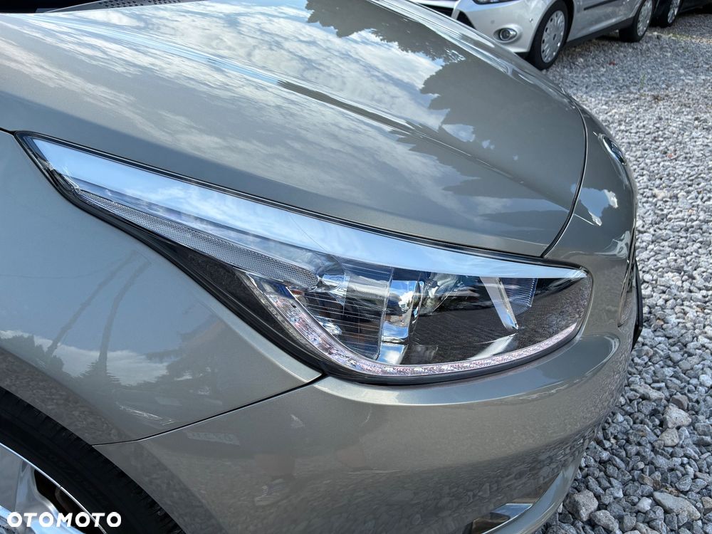 Kia Ceed 1.6 GDI Dream-Team Edition - 15