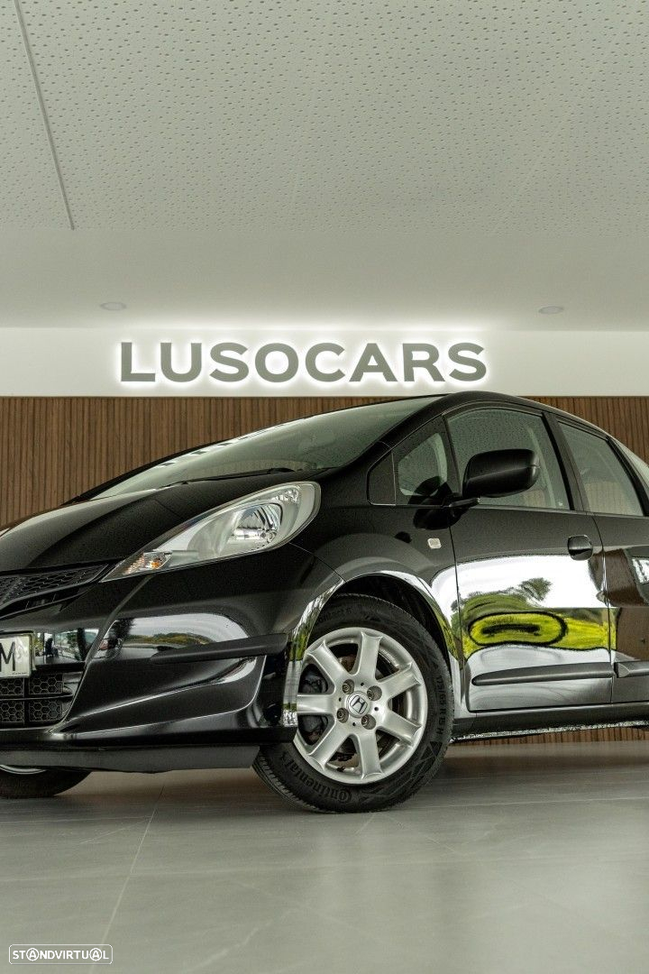 Honda Jazz 1.2 i-VTEC 50 Anos Edition - 11