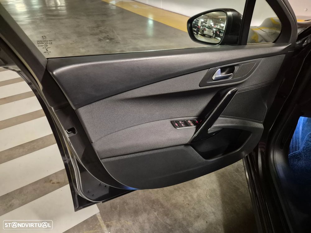 Peugeot 508 SW 2.0 HDi Allure - 28