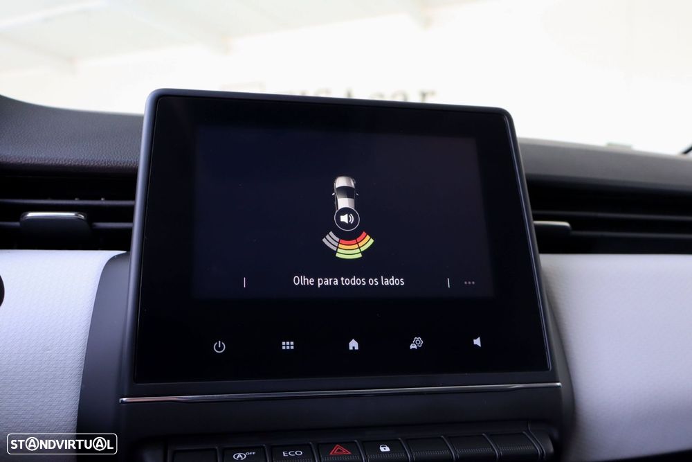 Renault Clio 1.0 TCe Evolution Bi-Fuel - 31