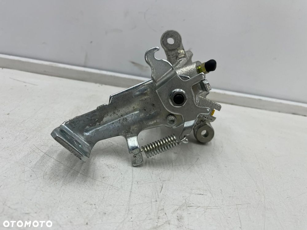 Zacisk hamulcowy Nissan Almera N16 Almera Tino Primera P11 96-06r. NOWY prawy tylny zacisk prawy tył - 4