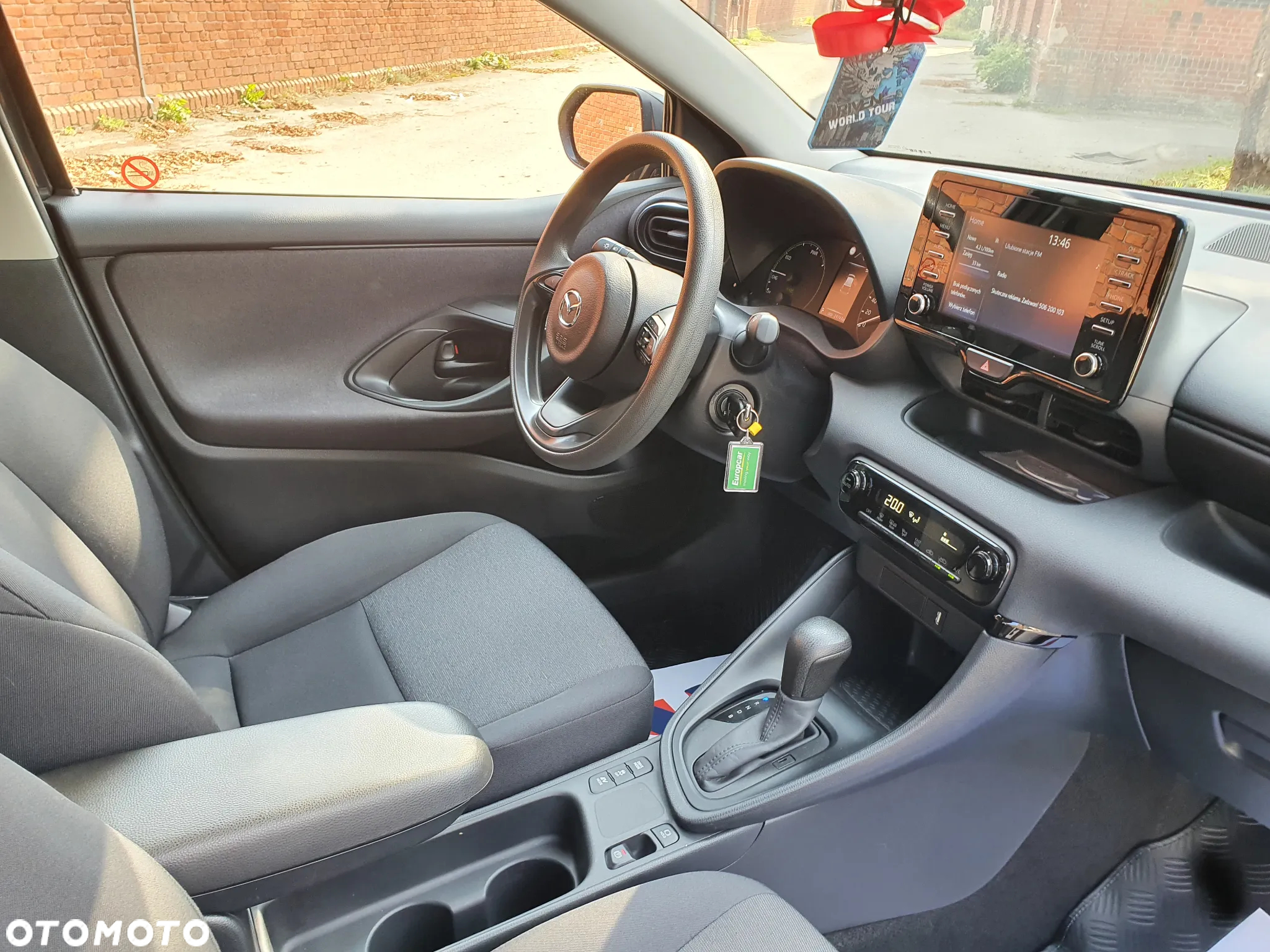 Mazda 2 - 10