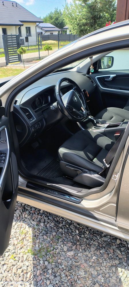Volvo XC 60 - 11