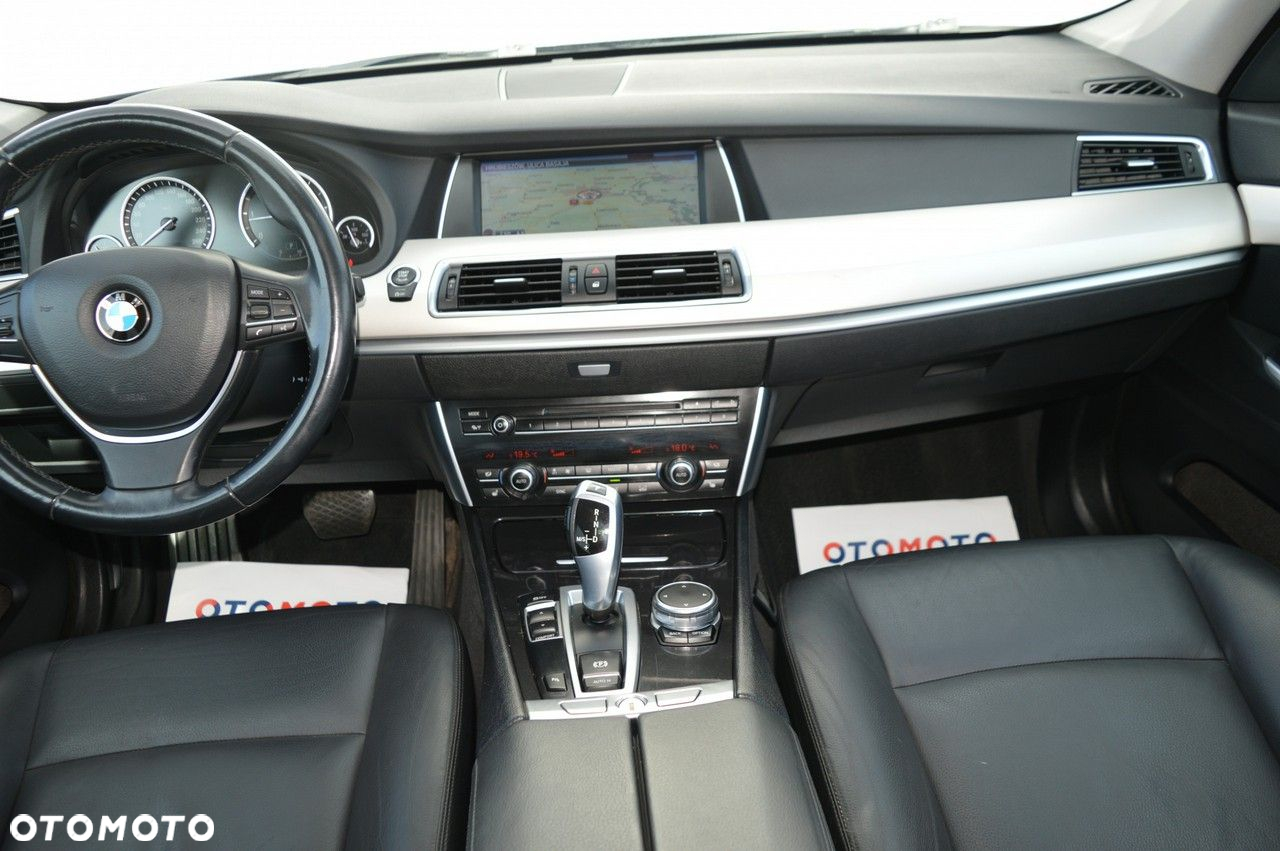 BMW 5GT - 22