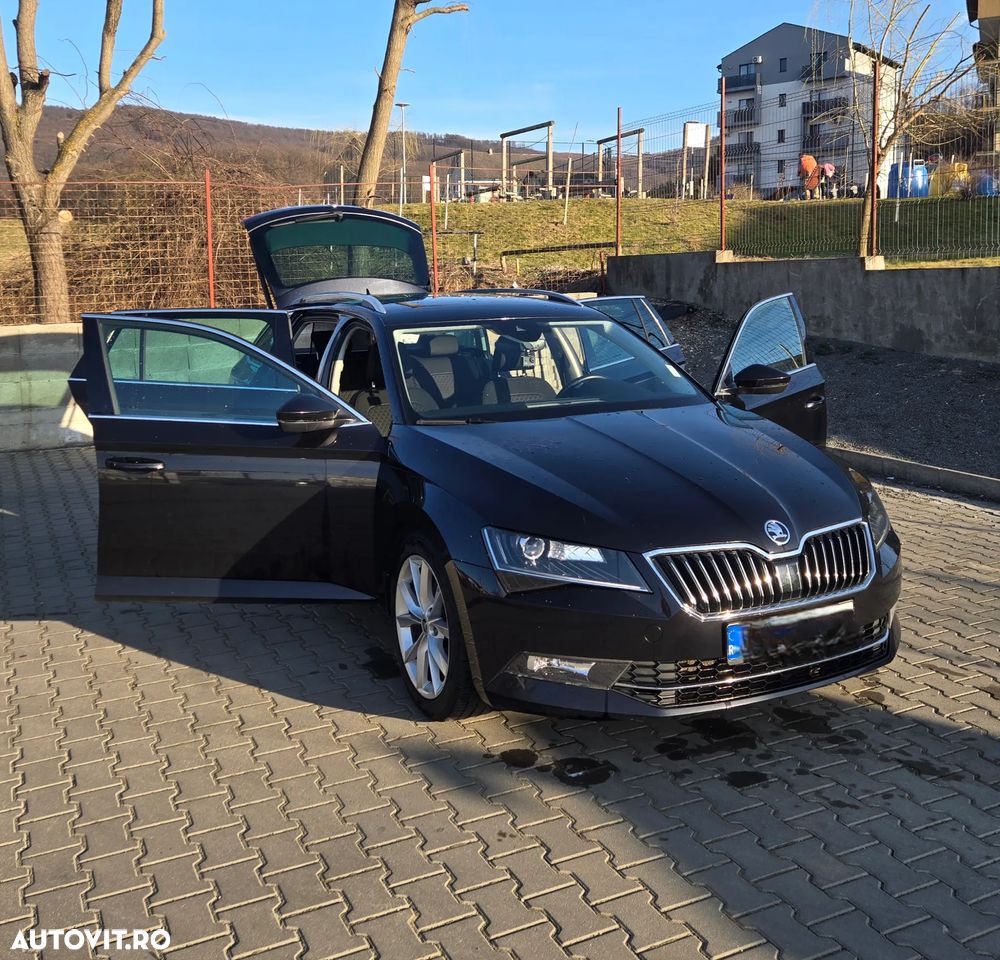 Skoda Superb 2.0 TDI DSG Style - 13