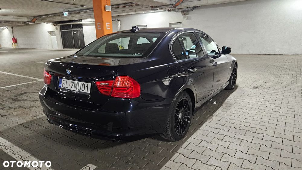 BMW Seria 3 320d DPF - 9