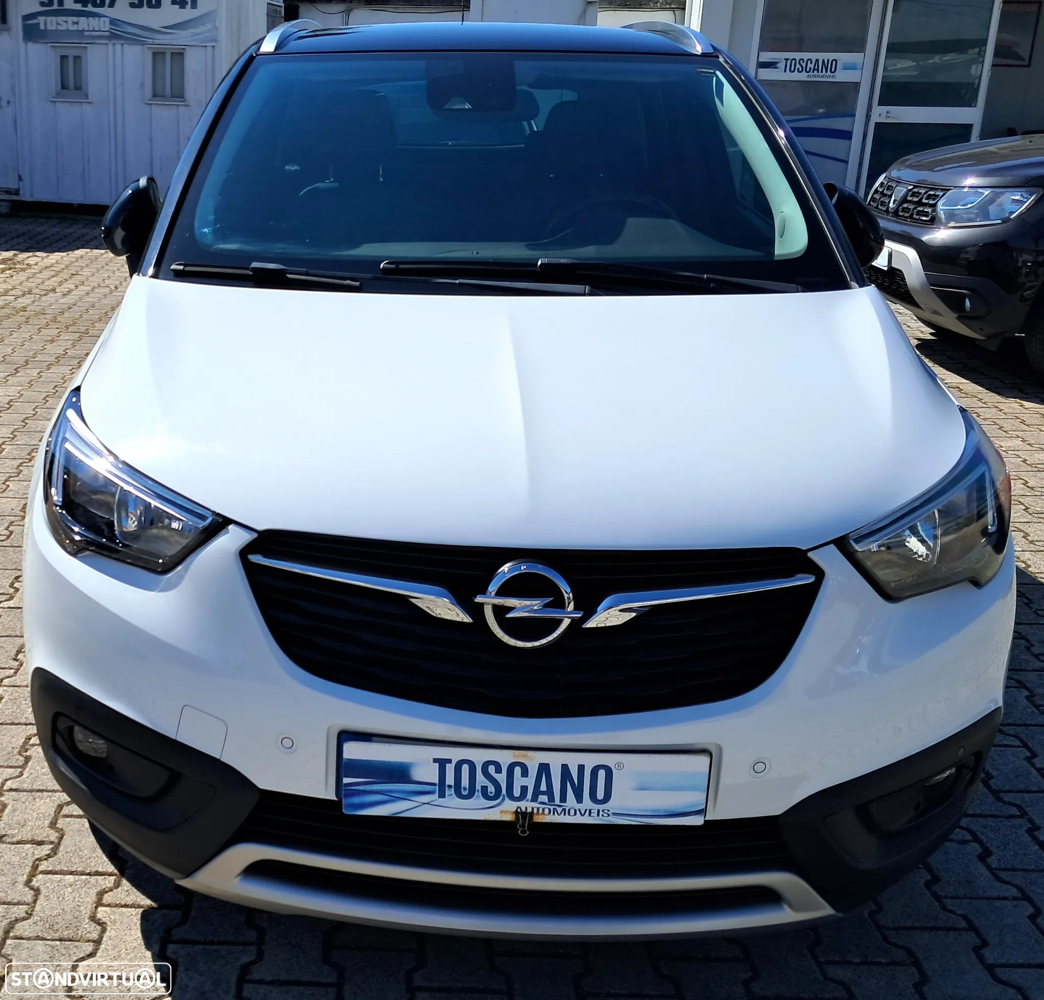 Opel Crossland X 1.2 T Innovation - 23