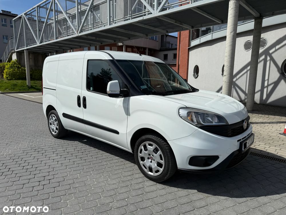 Fiat Doblo Furgon 3 Osobowy - 1