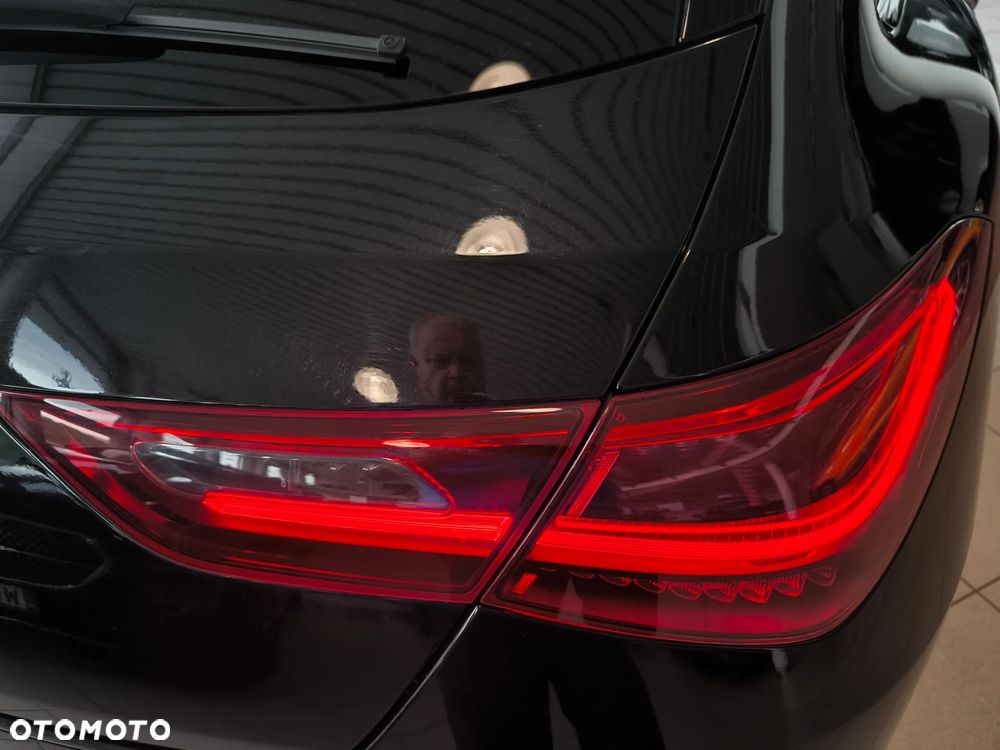 Mercedes-Benz CLA 200 AMG Line 7G-DCT - 36