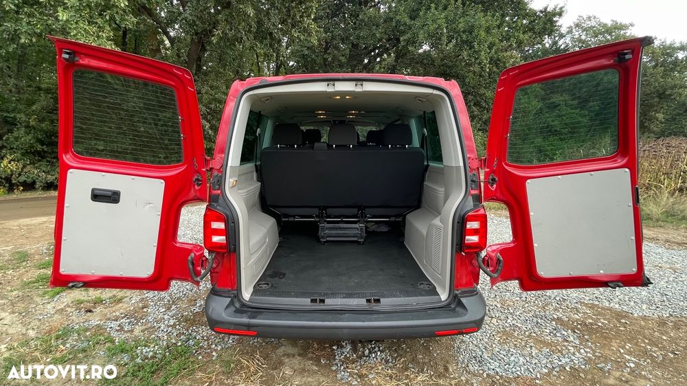 Volkswagen Caravelle LR Comfortline 4M - 9