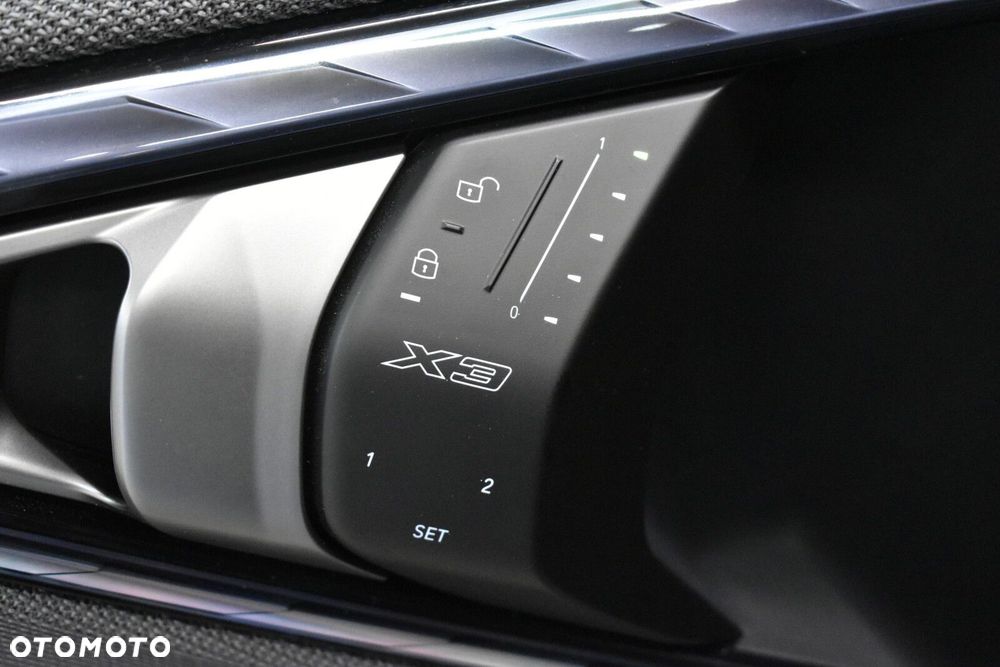 BMW X3 xDrive20d mHEV - 9