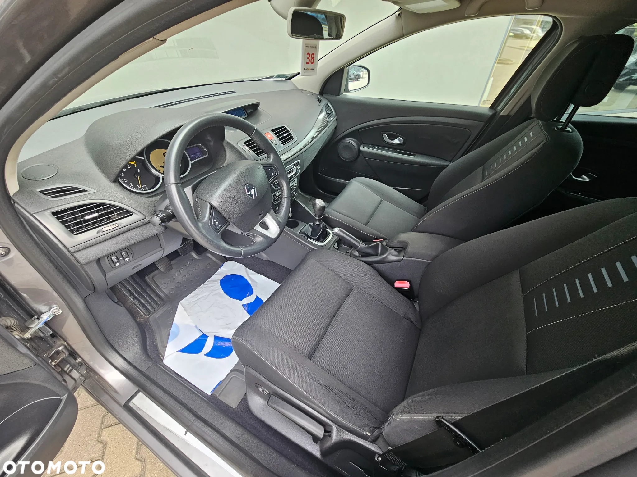 Renault Megane 1.6 16V Expression - 11