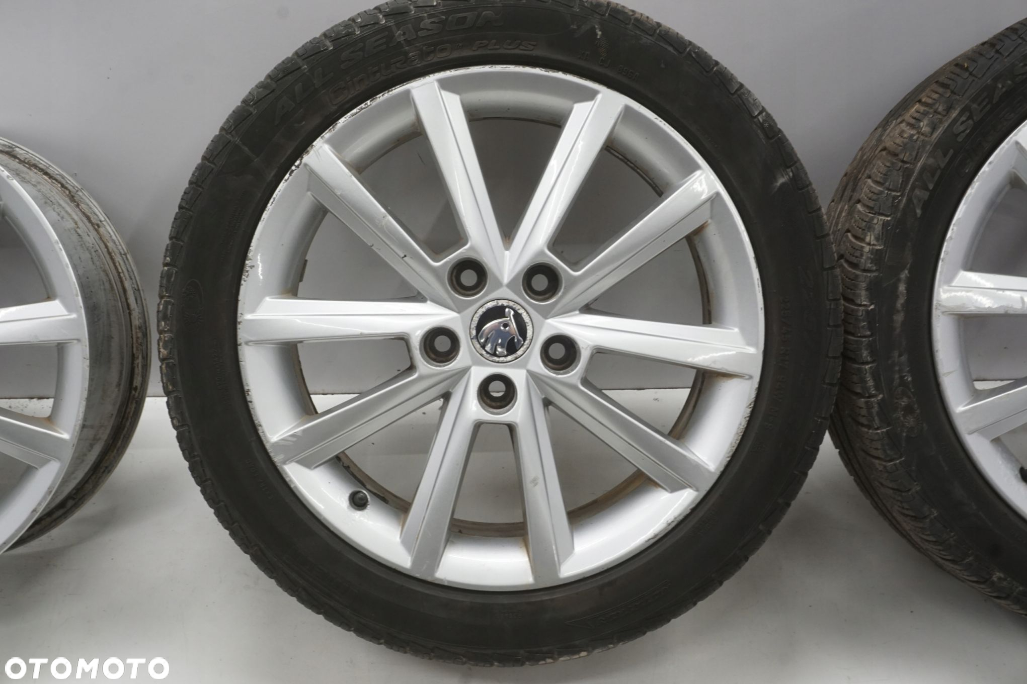 SKODA OCTAVIA III 14R FELGI ALUMINIOWE 17" 5X112 ET49 5E0601025E - 9