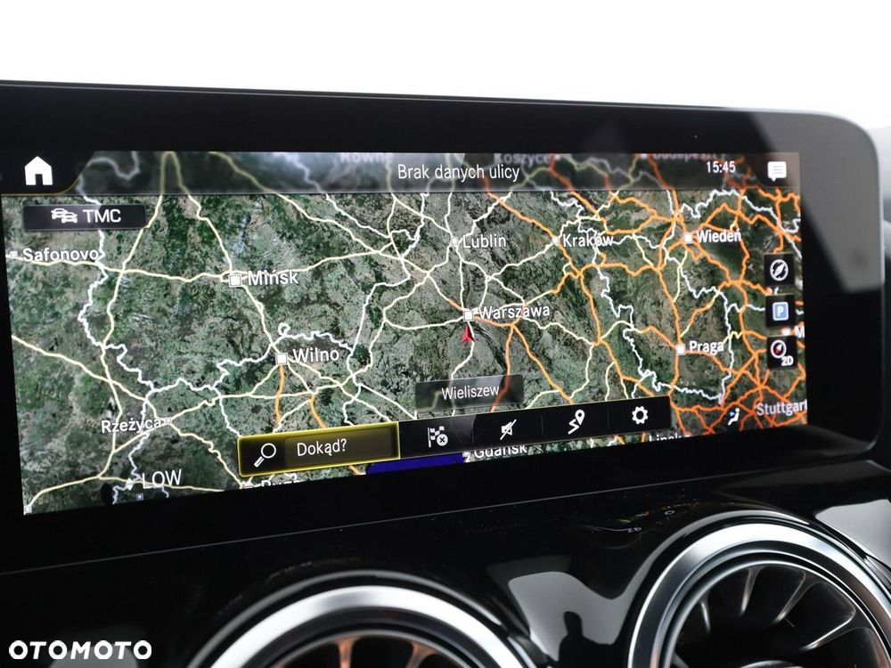 Mercedes-Benz GLA 200 AMG Line - 26