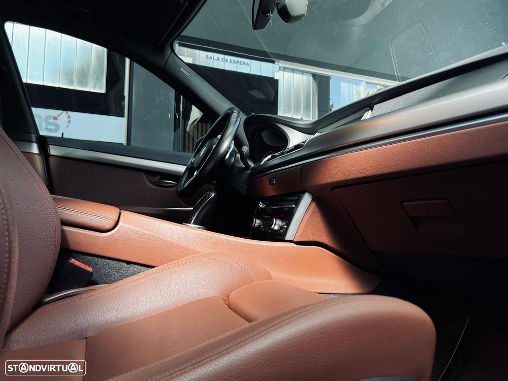 BMW 520 Gran Turismo d Pack M - 19
