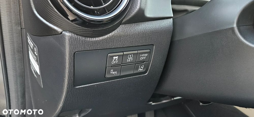 Mazda 2 SKYACTIV-G 115 i-ELOOP White Edition - 23