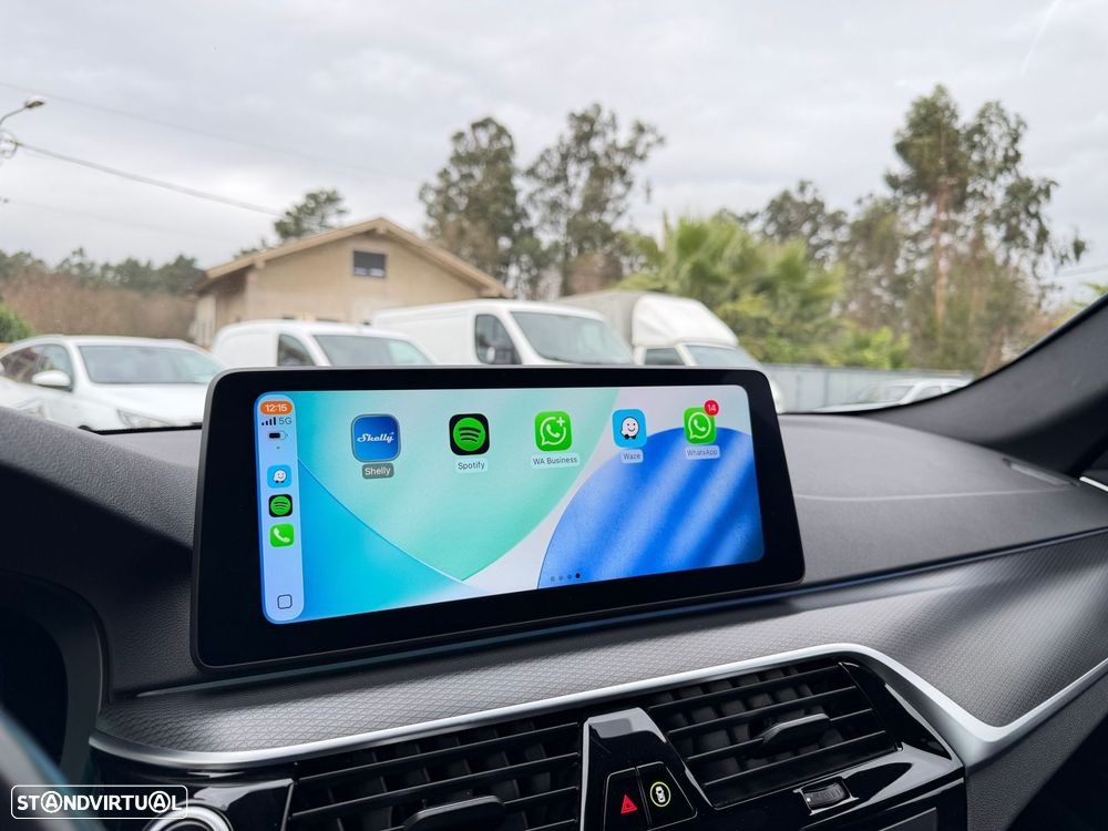 BMW 530 e Pack 50 anos M - 23